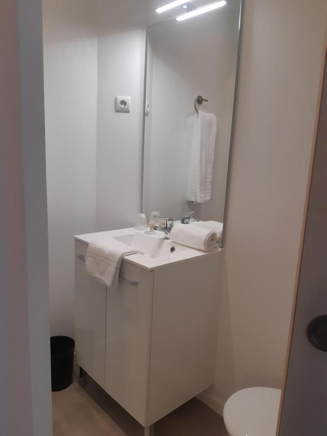 Hotel De La Croix De Malte Шербур-ан-Котентан Екстериор снимка